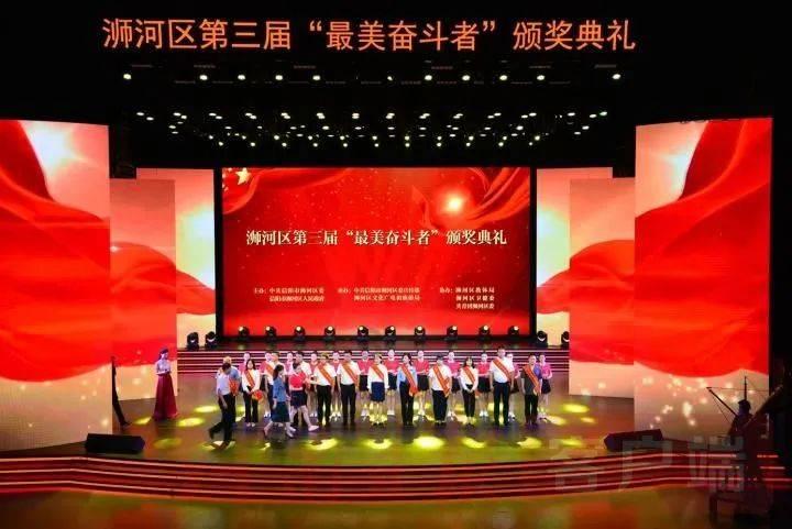 一直跟着女孩几天让她讨厌了，还能不能被她原谅？